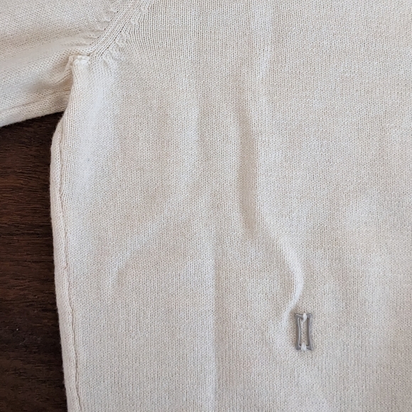 Kit and Ace Merino Wool Turtleneck - Picture 4 of 5